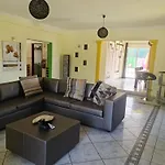 Villa Do *